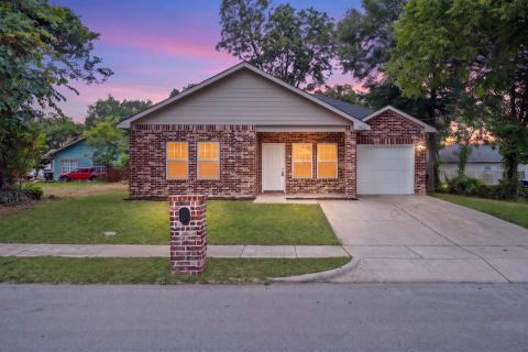 2812 Bourland Street, Greenville, TX 75401 — photo 2