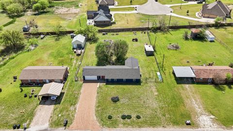 108 Paige Street, Weatherford, TX 76088 — photo 2