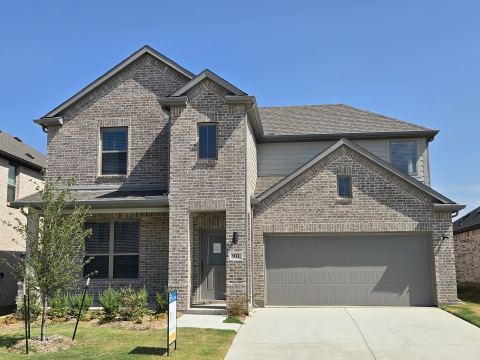 911 Sleepy Landing Drive, Lavon