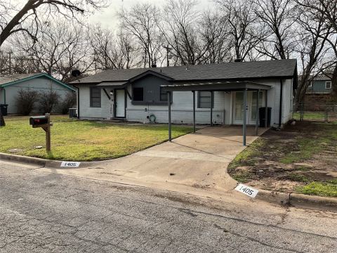 1405 W Ball Street, Weatherford, TX 76086 — photo 2