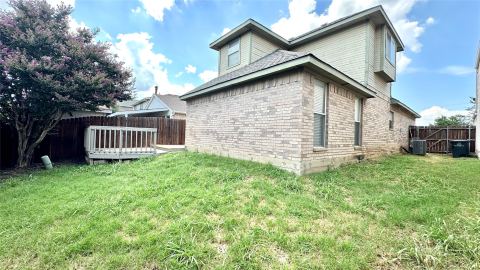 1402 Peregrine Street, Lewisville, TX 75077 — photo 2