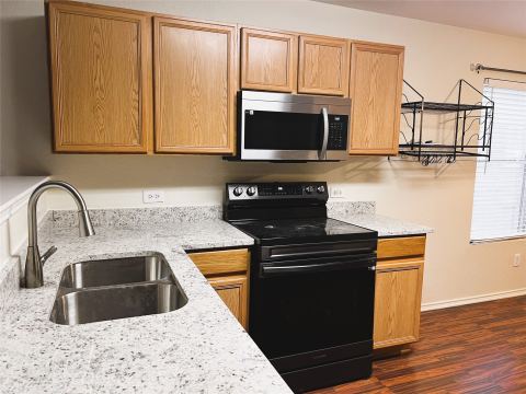 4513 Waterford Drive, Fort Worth, TX 76179 — photo 2