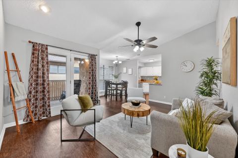 1200 Harwell Drive 1924, Arlington, TX 76011 — photo 2