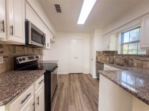 2527 Holt Road, Arlington, TX 76006 — photo 2