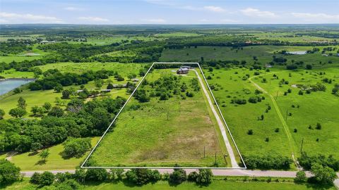 4652 Old Southmayd Road, Sherman, TX 75092 — photo 2