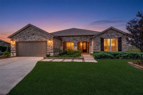 700 Freedom Lane, Little Elm
