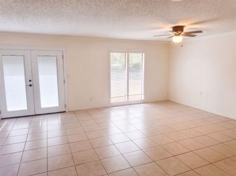 1509 Jefferson Street, Bowie, TX 76230 — photo 3