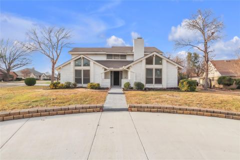 600 Flintridge Court, Irving