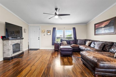 8425 Brahma Drive, Justin, TX 76247 — photo 3