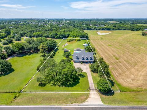 2100 Fm 3048, Cleburne, TX 76031 — photo 2