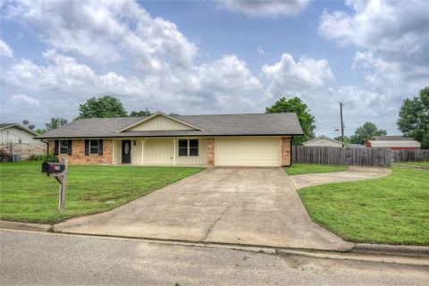 209 Myndi Circle, Sulphur Springs