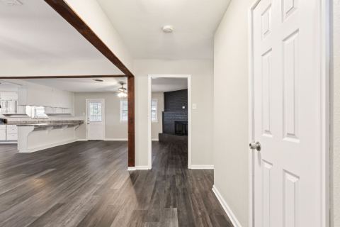 7009 Corona Drive, North Richland Hills, TX 76180 — photo 3