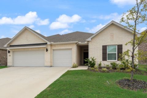 801 Vineyard Way, Forney