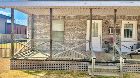 115 N Denton Street, Weatherford