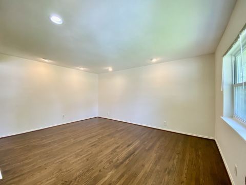 2125 Forest Oaks Drive, Dallas, TX 75228 — photo 2