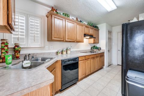 1606 Cancun Drive, Mansfield, TX 76063 — photo 2