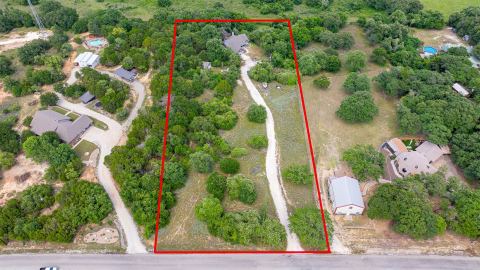 4427 Hunters Glen Court, Granbury, TX 76048 — photo 3