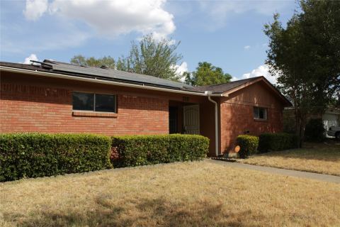 212 N Longacre Lane, Dallas, TX 75217 — photo 2