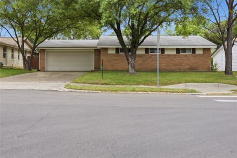 3614 Windsor Street, Irving
