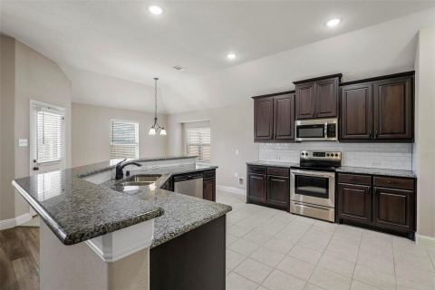 172 Landsdale Circle, Forney, TX 75126 — photo 2