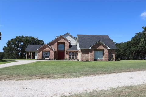 2642 Huddleston, Sunset, TX 76270 — photo 3