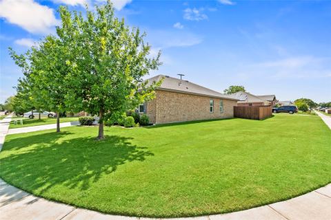 500 Swift Current Drive, Crowley, TX 76036 — photo 3