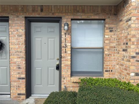 1131 Dallas Drive, Denton, TX 76205 — photo 2