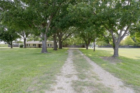 3999 Speegleville Road, Waco, TX 76712 — photo 3