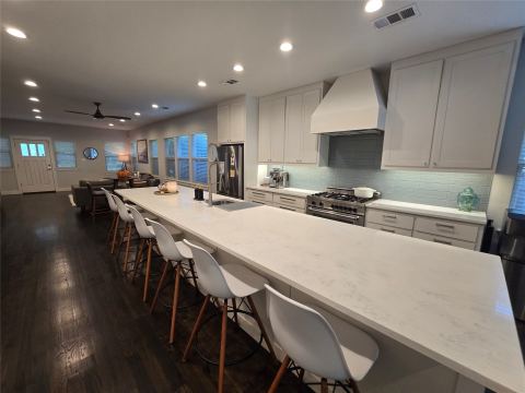 618 N Clinton Avenue, Dallas, TX 75208 — photo 3