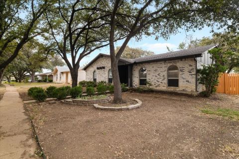 1831 Chamberlain Drive, Carrollton, TX 75007 — photo 3