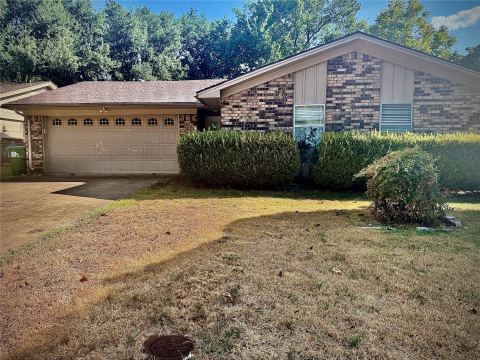 608 Coronado Drive, Denton, TX 76209 — photo 2
