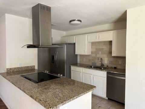 702 Meadowview Drive, Mansfield, TX 76063 — photo 3