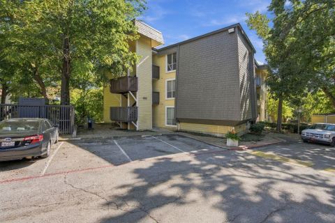 4845 Cedar Springs Road 363, Dallas, TX 75219 — photo 2