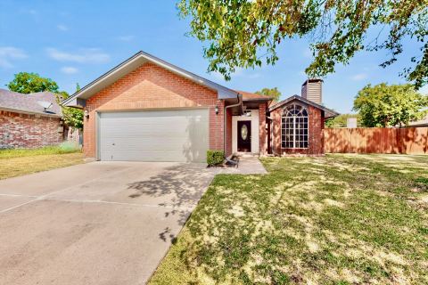 5205 Livermore Drive, Arlington, TX 76017 — photo 3
