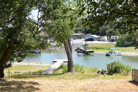 120 Marina View Court, Weatherford, TX 76087 — photo 2