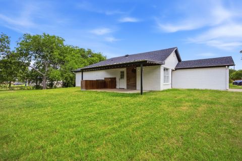 416 Scott Lane, Pilot Point, TX 76258 — photo 3