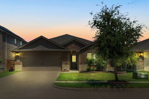 1805 Gold Mine Trail, Aubrey, TX 76227 — photo 3