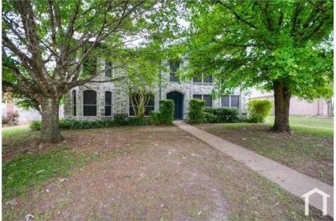 824 Foxwood Lane, Wylie