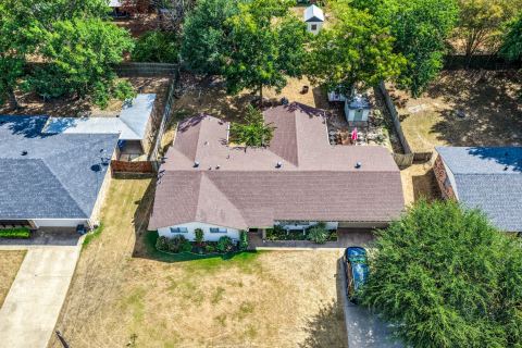 708 Lee Street, Sulphur Springs