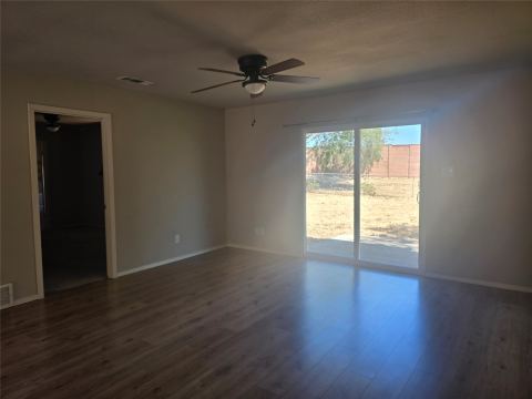 605 Neptune Drive, Denton, TX 76209 — photo 3