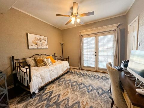 4415 Bellaire Drive S 201S, Fort Worth, TX 76109 — photo 2