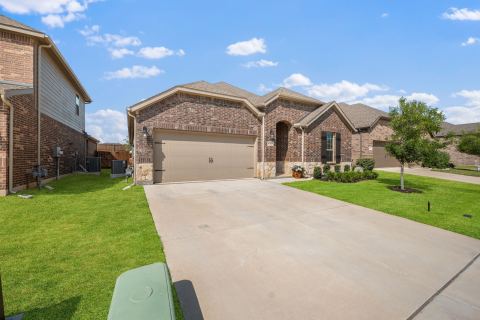 10408 Bluestone Lane, Aubrey, TX 76227 — photo 3