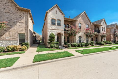 4268 Comanche Drive, Carrollton, TX 75010 — photo 2