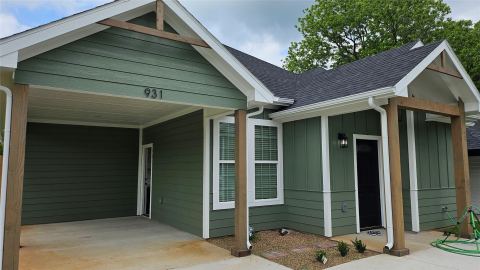 931 W Elm Street, Denison