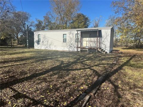 3702 B Katy Lane, Waco, TX 76705 — photo 2