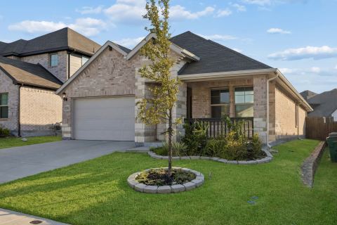 2255 Cliff Springs Drive, Forney, TX 75126 — photo 2
