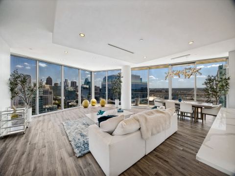 2900 McKinnon Street 2301, Dallas