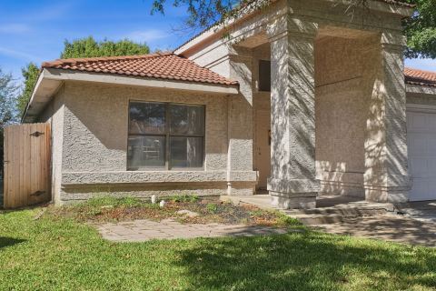 6000 Lavaca Drive, Arlington, TX 76018 — photo 3