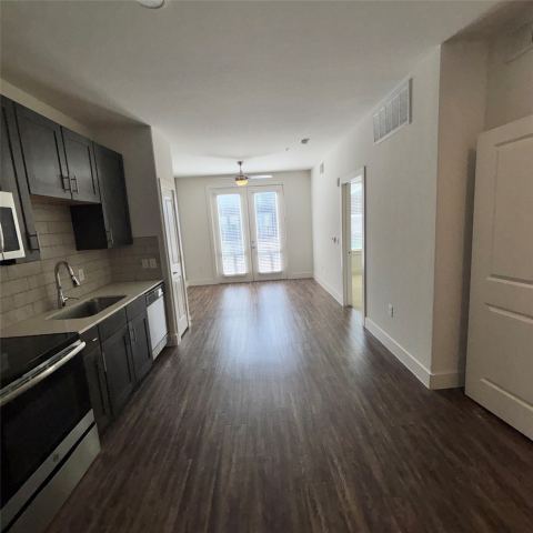 260 Davis Street 1320, McKinney