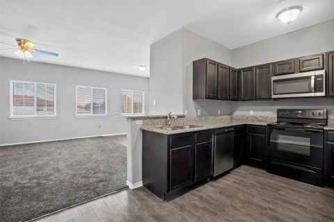 612 Meadow View Court 101, Denton, TX 76207 — photo 3